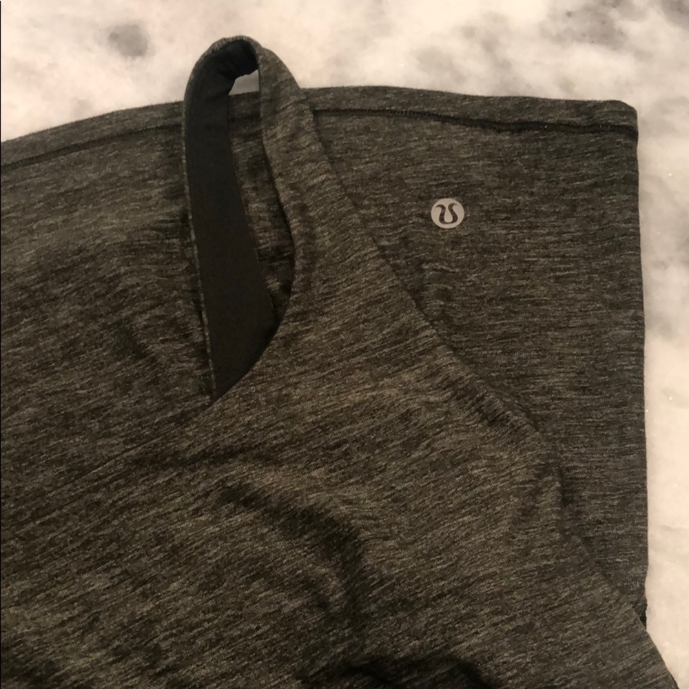 Melange green lulu lemon tank, built in bra, 6